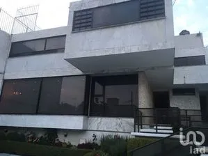 NEX-275668 - Casa en Venta, con 3 recamaras, con 3 baños, con 504 m2 de construcción en Lomas de Tecamachalco, CP 53950, Estado de México.