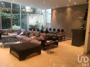 NEX-275670 - Departamento en Venta, con 3 recamaras, con 3 baños, con 300 m2 de construcción en Bosques de las Lomas, CP 05120, Ciudad de México.