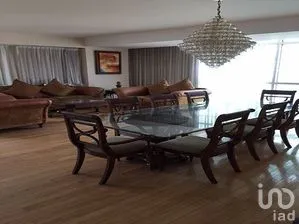 NEX-275708 - Departamento en Venta, con 2 recamaras, con 2 baños, con 200 m2 de construcción en Bosques de las Lomas, CP 05120, Ciudad de México.