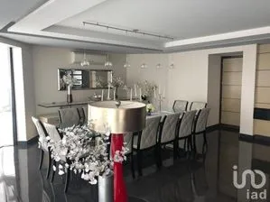 NEX-275716 - Departamento en Venta, con 3 recamaras, con 3 baños, con 410 m2 de construcción en Bosques de las Lomas, CP 05120, Ciudad de México.