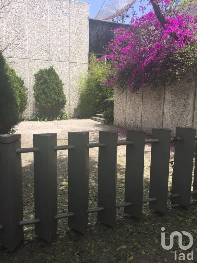 Casa en Venta en Lomas de Chapultepec I Sección, Miguel Hidalgo, Ciudad de México | NEX-275743 | iad México | Foto 2 de 26