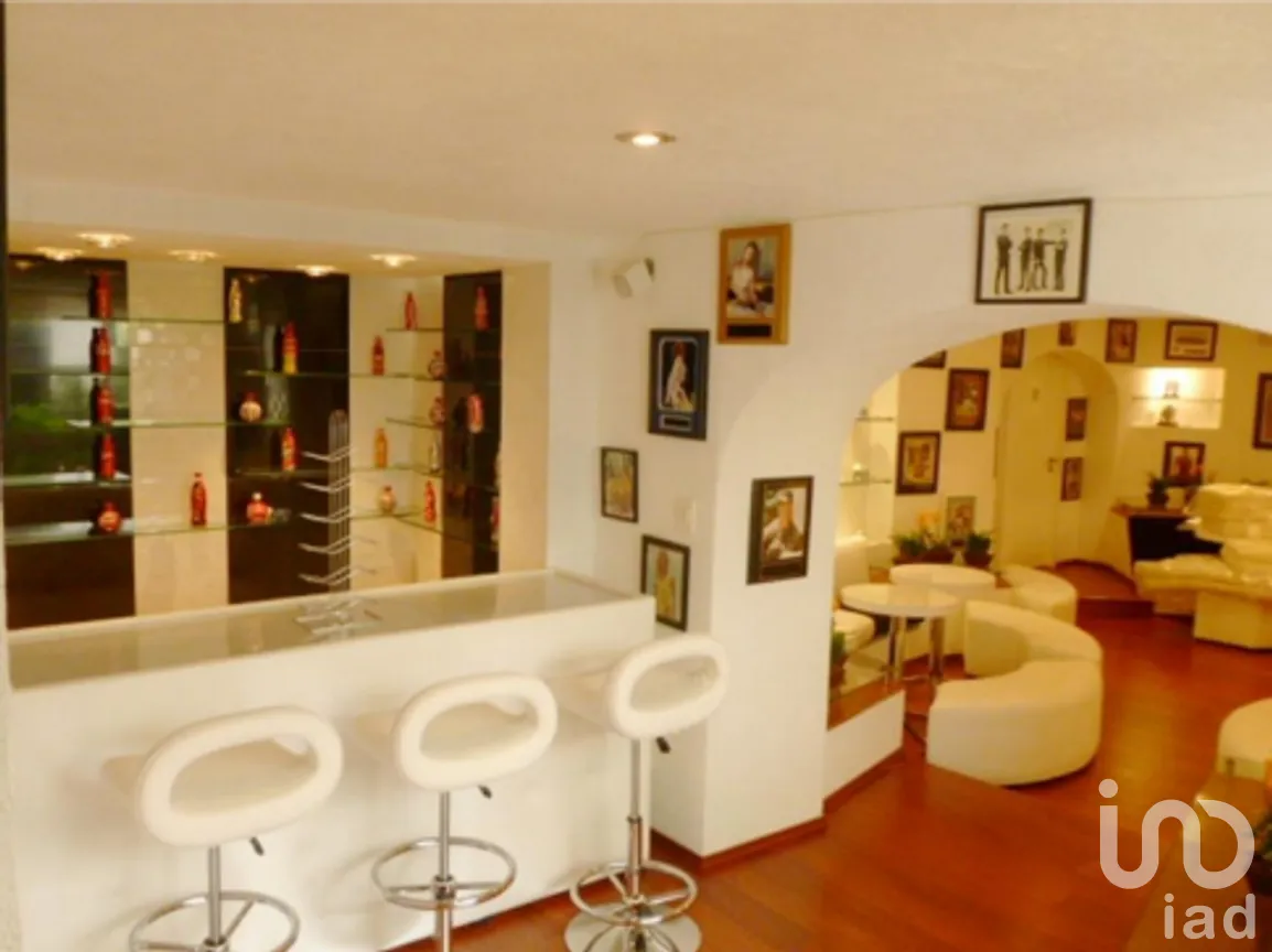 Casa en Venta en Bosques de las Lomas, Cuajimalpa de Morelos, Ciudad de México | NEX-275751 | iad México | Foto 19 de 37