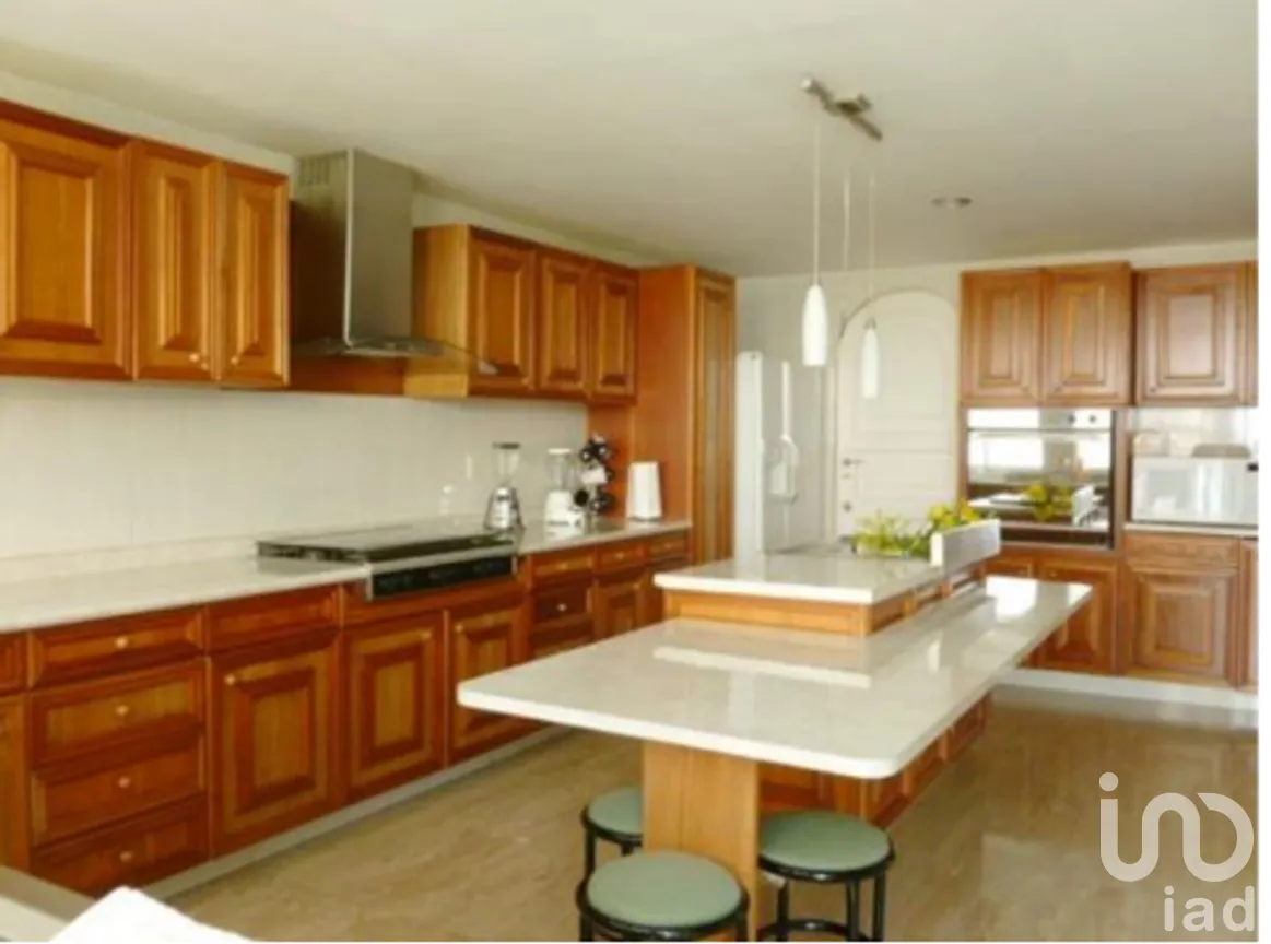 Casa en Venta en Bosques de las Lomas, Cuajimalpa de Morelos, Ciudad de México | NEX-275751 | iad México | Foto 8 de 37