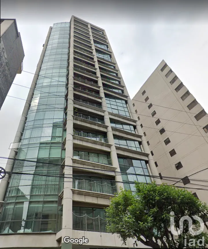 Departamento en Venta en Lomas de Tecamachalco, Naucalpan de Juárez, Estado de México | NEX-275811 | iad México | Foto 1 de 5