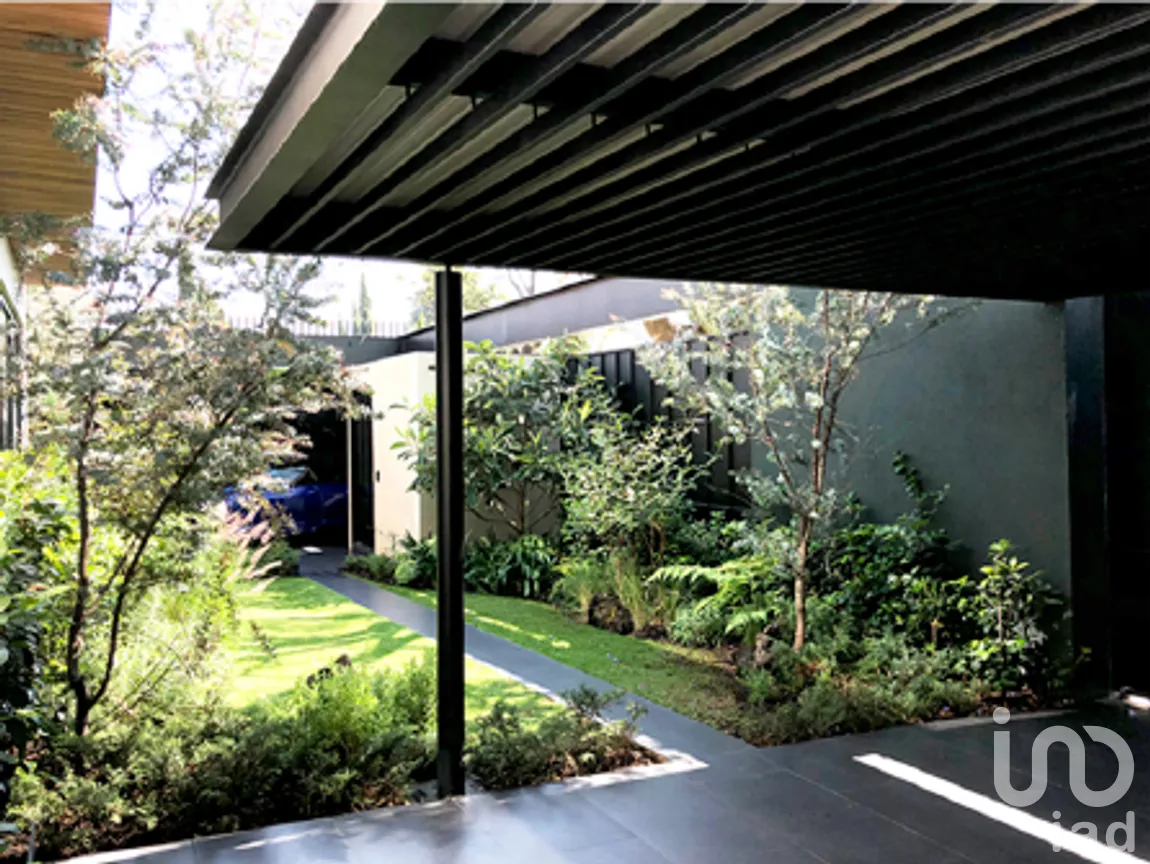 Casa en Venta en Bosques de las Lomas, Cuajimalpa de Morelos, Ciudad de México | NEX-275856 | iad México | Foto 14 de 19