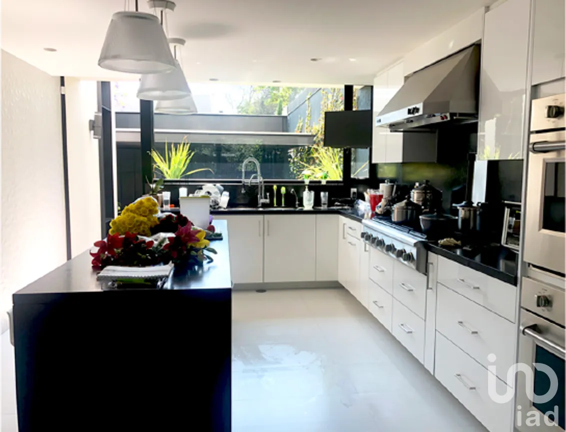 Casa en Venta en Bosques de las Lomas, Cuajimalpa de Morelos, Ciudad de México | NEX-275856 | iad México | Foto 18 de 19