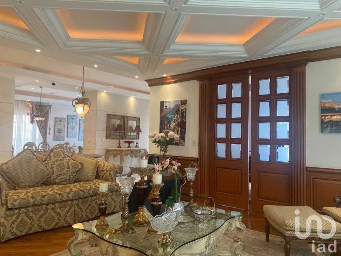 Casa en Venta en Bosques de las Lomas, Cuajimalpa de Morelos, Ciudad de México | NEX-275918 | iad México | Foto 2 de 40