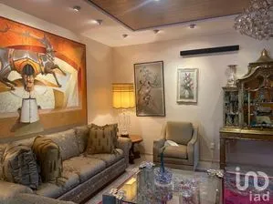NEX-275950 - Casa en Venta, con 5 recamaras, con 5 baños, con 869 m2 de construcción en Lomas de Chapultepec I Sección, CP 11000, Ciudad de México.