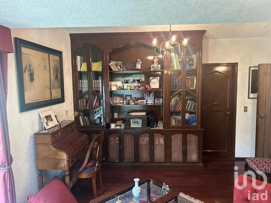 Casa en Venta en Bosques de las Lomas, Cuajimalpa de Morelos, Ciudad de México | NEX-276028 | iad México | Foto 8 de 30