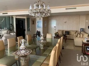 NEX-277382 - Departamento en Venta, con 3 recamaras, con 3 baños, con 280 m2 de construcción en Bosques de las Lomas, CP 05120, Ciudad de México.