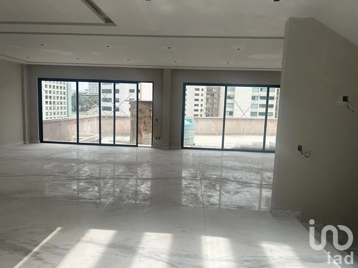 Casa en Venta en Bosque de las Lomas, Miguel Hidalgo, Ciudad de México | NEX-282812 | iad México | Foto 2 de 21