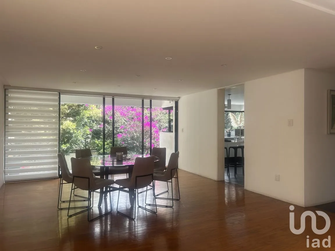 Casa en Venta en Lomas de Tecamachalco, Huixquilucan, Estado de México | NEX-282822 | iad México | Foto 2 de 33