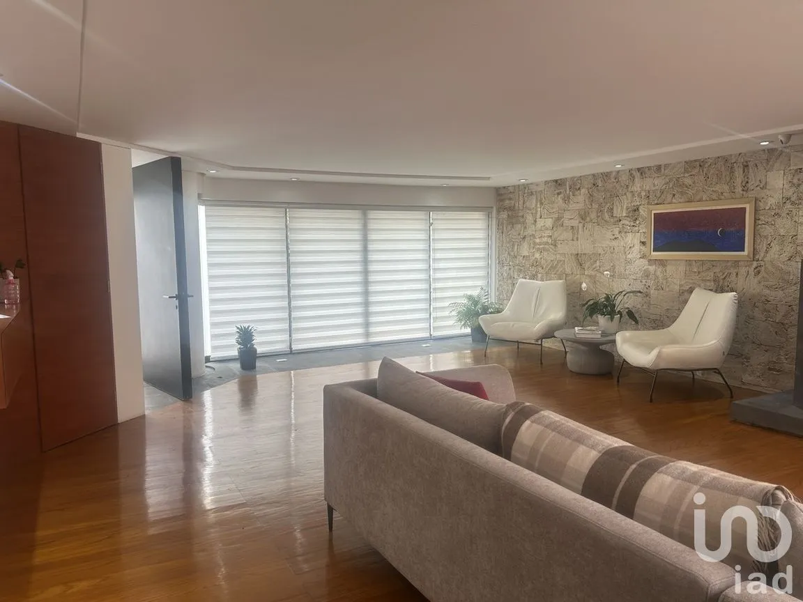 Casa en Venta en Lomas de Tecamachalco, Huixquilucan, Estado de México | NEX-282822 | iad México | Foto 3 de 33