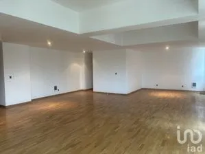 NEX-282829 - Departamento en Venta, con 3 recamaras, con 3 baños, con 220 m2 de construcción en Bosques de las Lomas, CP 05120, Ciudad de México.