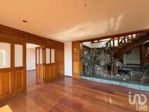 NEX-289424 - Casa en Venta, con 3 recamaras, con 3 baños, con 800 m2 de construcción en Bosques de las Lomas, CP 05120, Ciudad de México.