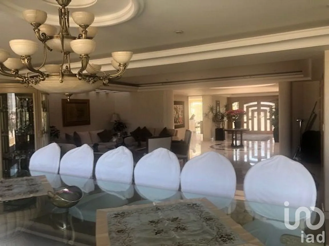 Casa en Venta en Bosques de las Lomas, Cuajimalpa de Morelos, Ciudad de México | NEX-293918 | iad México | Foto 3 de 16