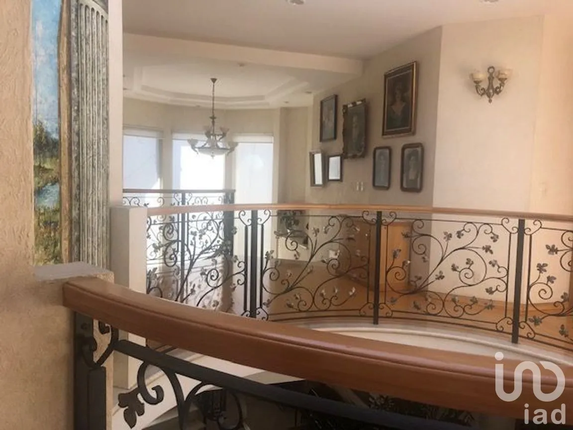 Casa en Venta en Bosques de las Lomas, Cuajimalpa de Morelos, Ciudad de México | NEX-293918 | iad México | Foto 8 de 16