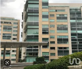 NEX-295515 - Departamento en Renta, con 3 recamaras, con 3 baños, con 420 m2 de construcción.