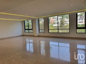 NEX-300631 - Departamento en Renta, con 2 recamaras, con 2 baños, con 255 m2 de construcción.