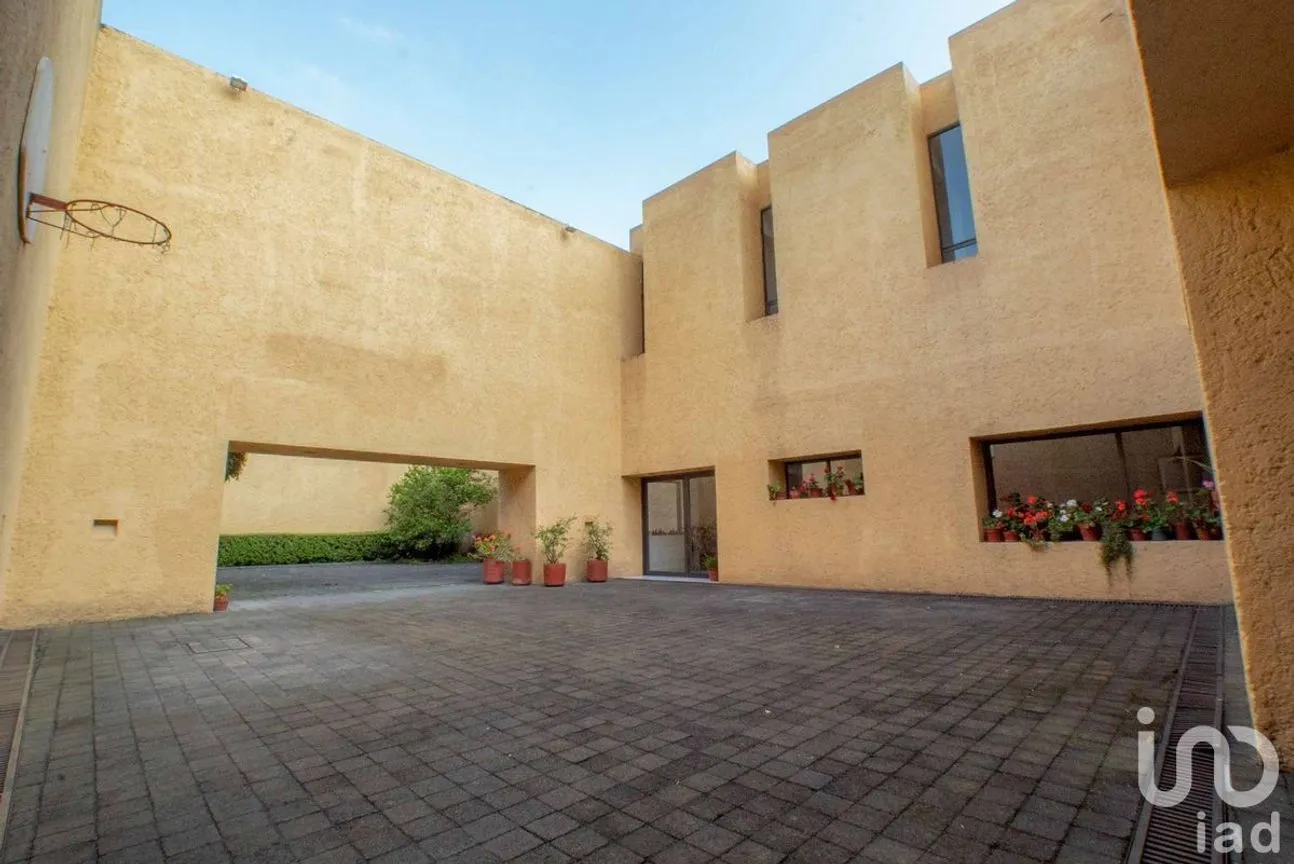 Casa en Venta en Guadalupe Inn, Álvaro Obregón, Ciudad de México | NEX-227143 | iad México | Foto 1 de 24