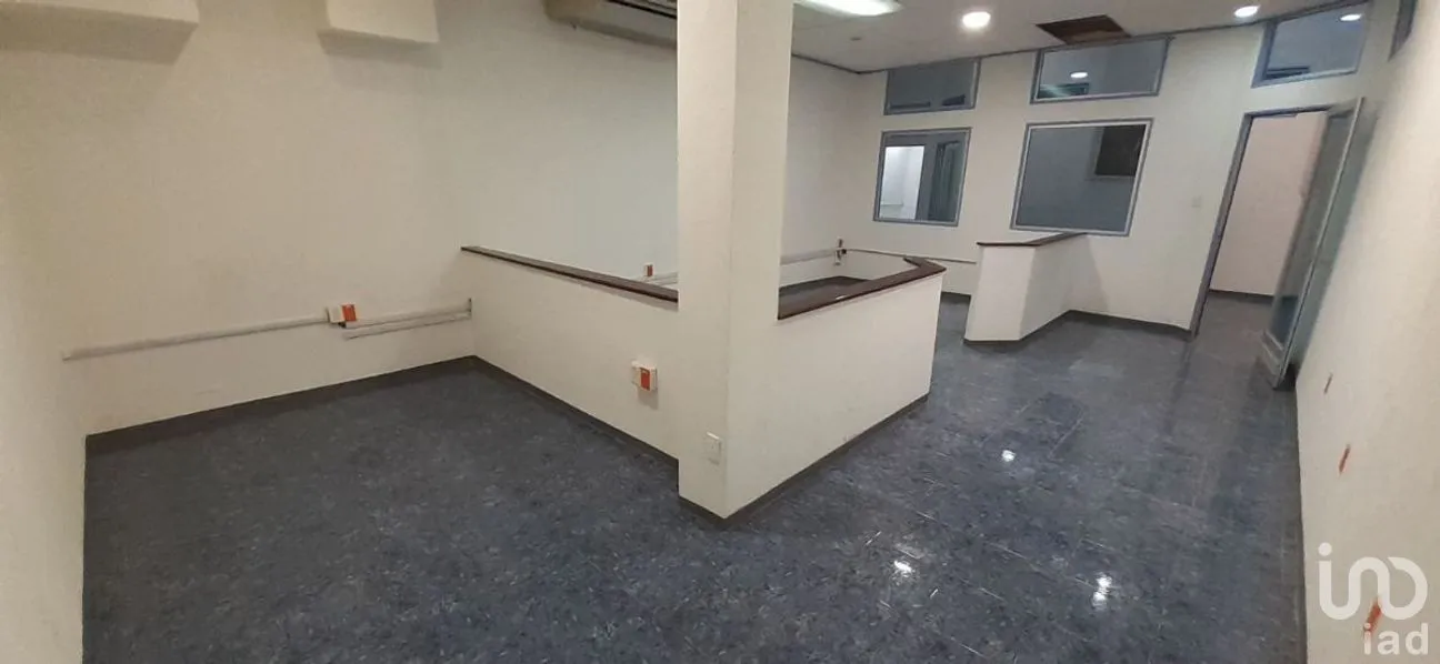 Oficina en Renta en Peñón de los Baños, Venustiano Carranza, Ciudad de México | NEX-275096 | iad México | Foto 2 de 48