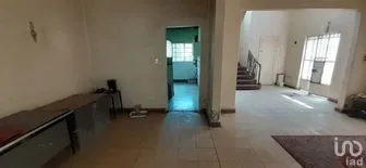 NEX-275149 - Casa en Venta, con 4 recamaras, con 2 baños, con 253 m2 de construcción en Narvarte Poniente, CP 03020, Ciudad de México.