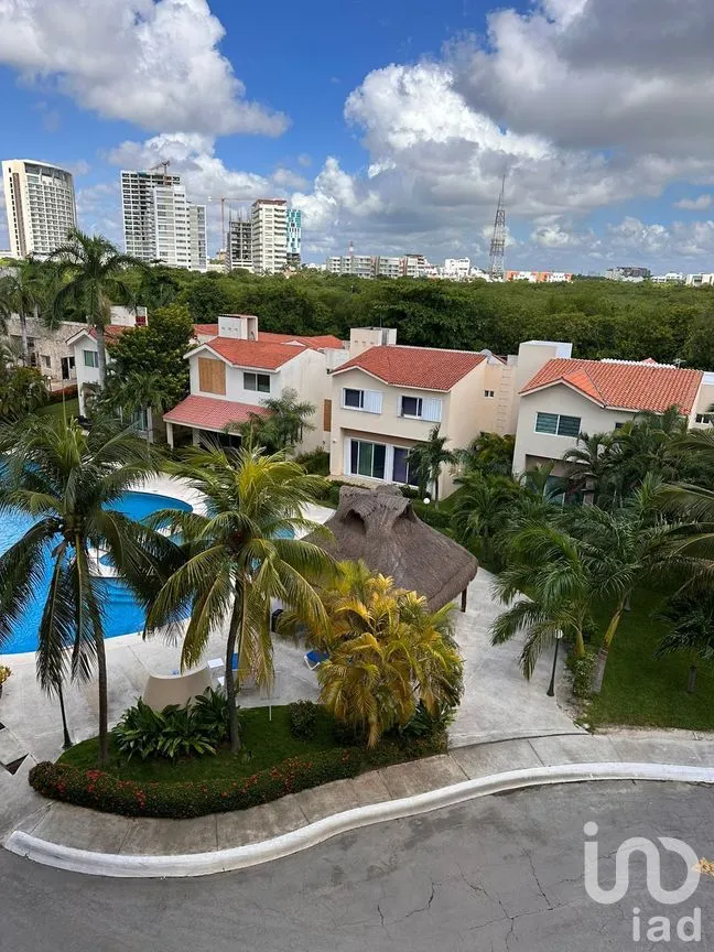 Departamento en Venta en Zona Hotelera, Benito Juárez, Quintana Roo | NEX-278211 | iad México | Foto 1 de 22