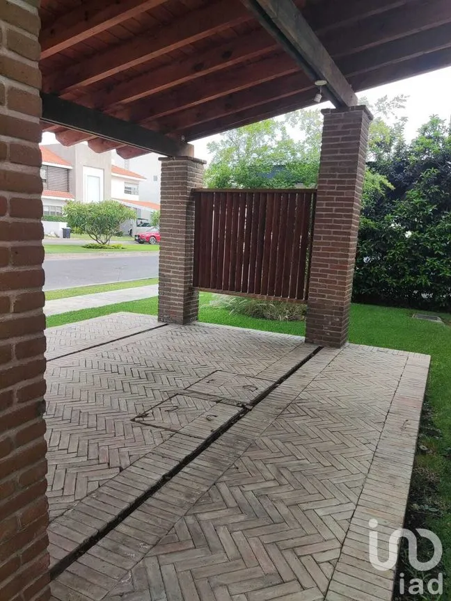 Casa en Renta en Paraíso Country Club, Emiliano Zapata, Morelos | NEX-278220 | iad México | Foto 2 de 32