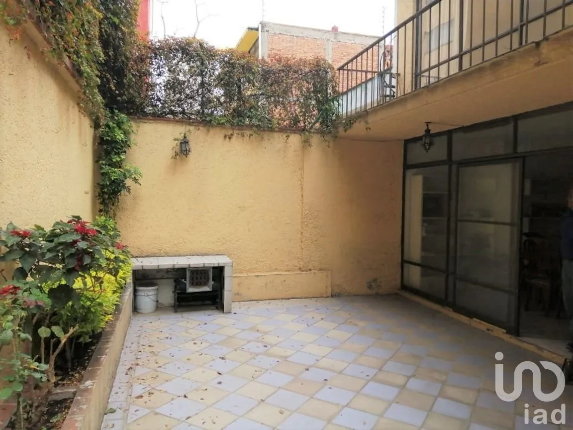 Casa en Venta en San Simón Ticumac, Benito Juárez, Ciudad de México | NEX-282288 | iad México | Foto 2 de 20