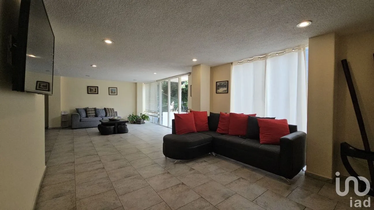Departamento en Venta en Del Valle Norte, Benito Juárez, Ciudad de México | NEX-282407 | iad México | Foto 2 de 40