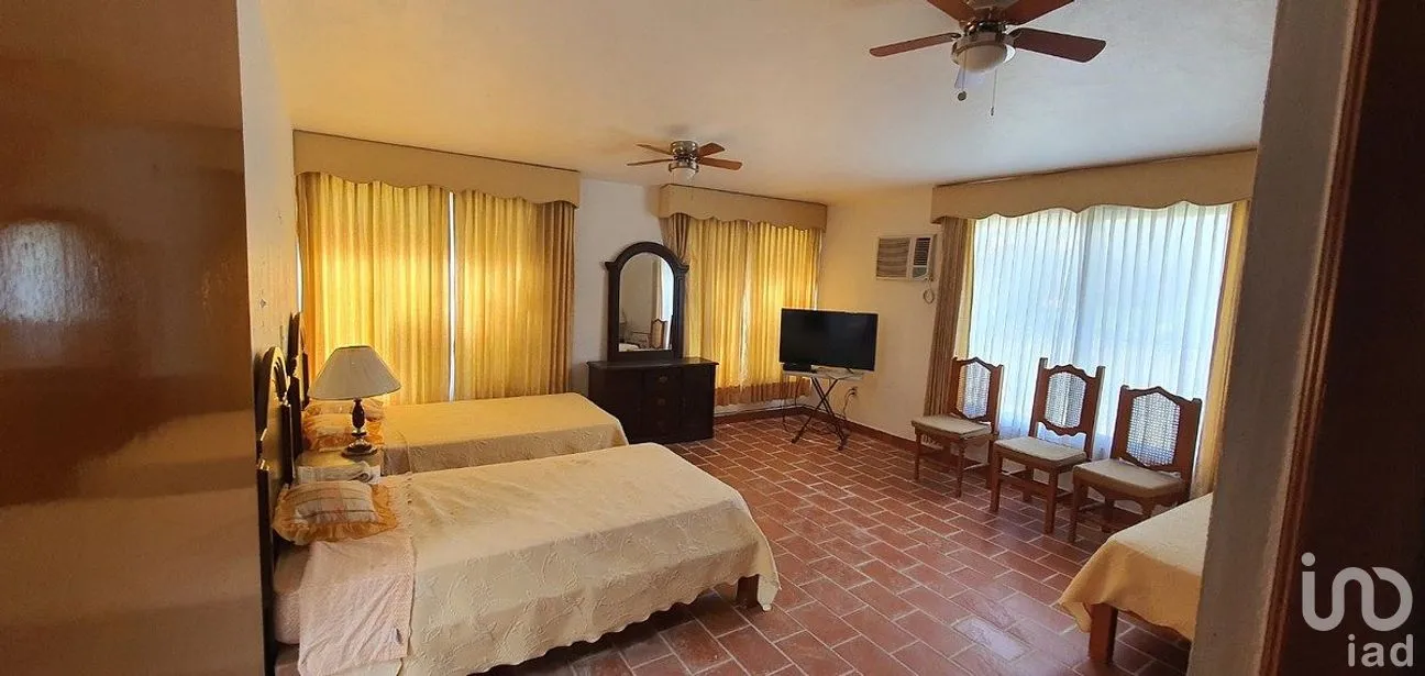Casa en Venta en Ixtapan de la Sal, Ixtapan de la Sal, Estado de México | NEX-294603 | iad México | Foto 4 de 11