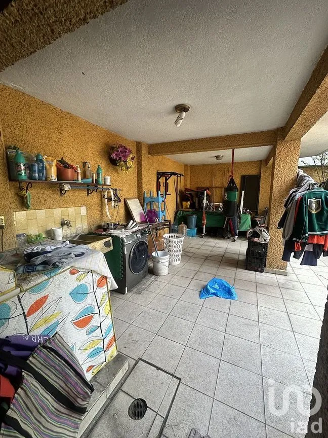 Casa en Venta en Valle Ceylán, Tlalnepantla de Baz, Estado de México | NEX-292933 | iad México | Foto 9 de 35