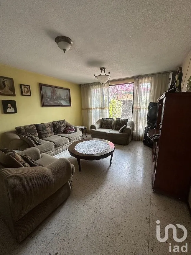 Casa en Venta en Valle Ceylán, Tlalnepantla de Baz, Estado de México | NEX-292933 | iad México | Foto 5 de 35