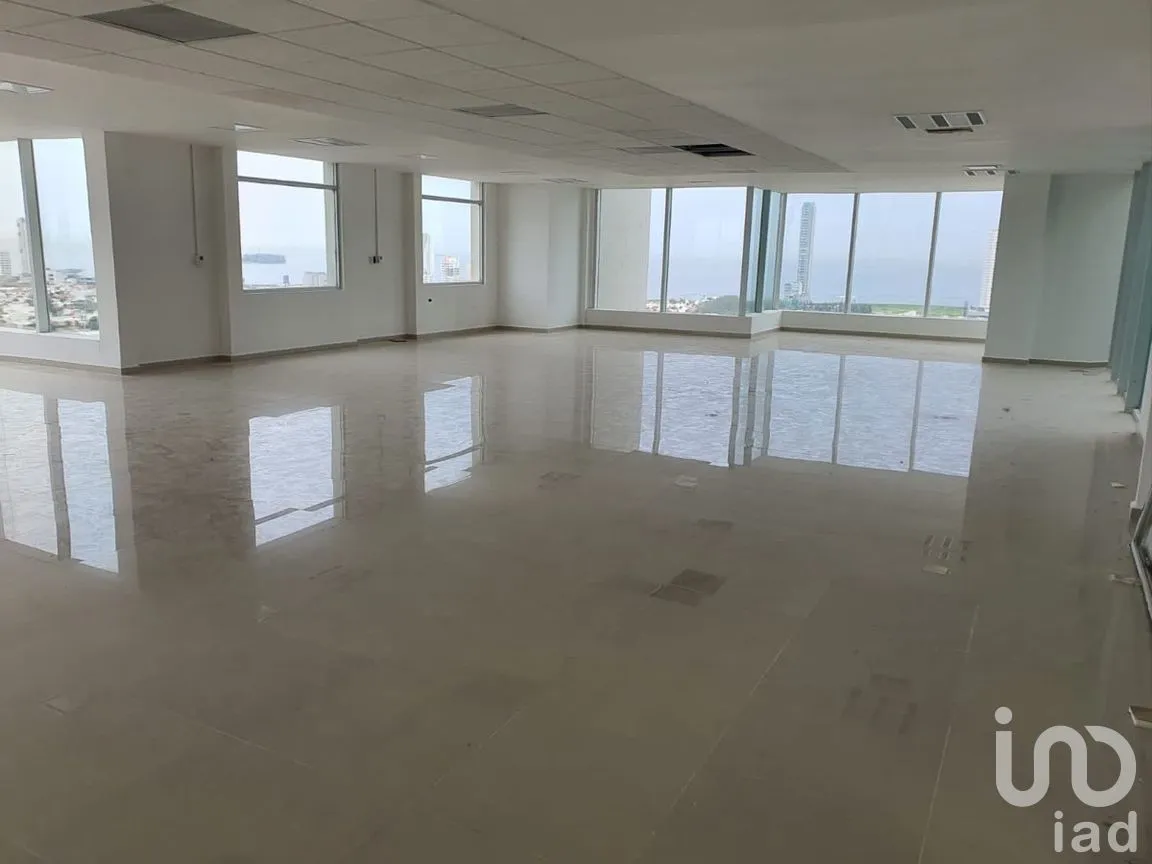 Oficina en Renta en De las Américas, Boca del Río, Veracruz | NEX-274991 | iad México | Foto 4 de 7