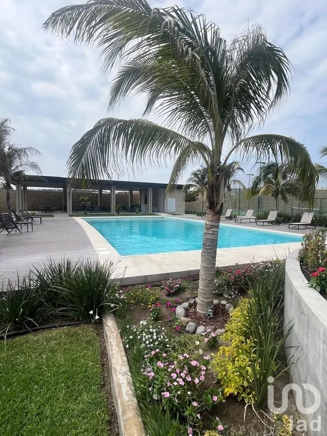 Casa en Venta en Las Lomas Residencial, Alvarado, Veracruz | NEX-275020 | iad México | Foto 5 de 12
