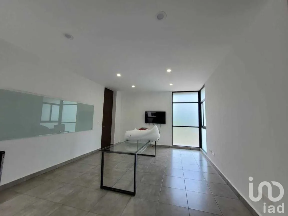 Oficina en Renta en San Antonio Cinta, Mérida, Yucatán | NEX-231557 | iad México | Foto 2 de 9