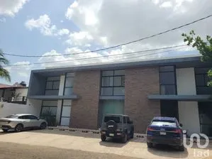 NEX-231557 - Oficina en Renta, con 1 baño, con 68 m2 de construcción en San Antonio Cinta, CP 97139, Yucatán.
