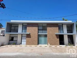 NEX-293759 - Oficina en Renta, con 1 baño, con 70 m2 de construcción en San Antonio Cinta, CP 97139, Yucatán.