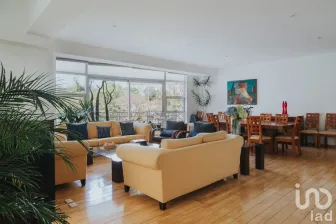 NEX-72653 - Departamento en Venta, con 3 recamaras, con 3 baños, con 292 m2 de construcción.
