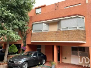 NEX-73107 - Casa en Venta, con 3 recamaras, con 2 baños, con 183 m2 de construcción en Adolfo López Mateos, CP 05280, Ciudad de México.