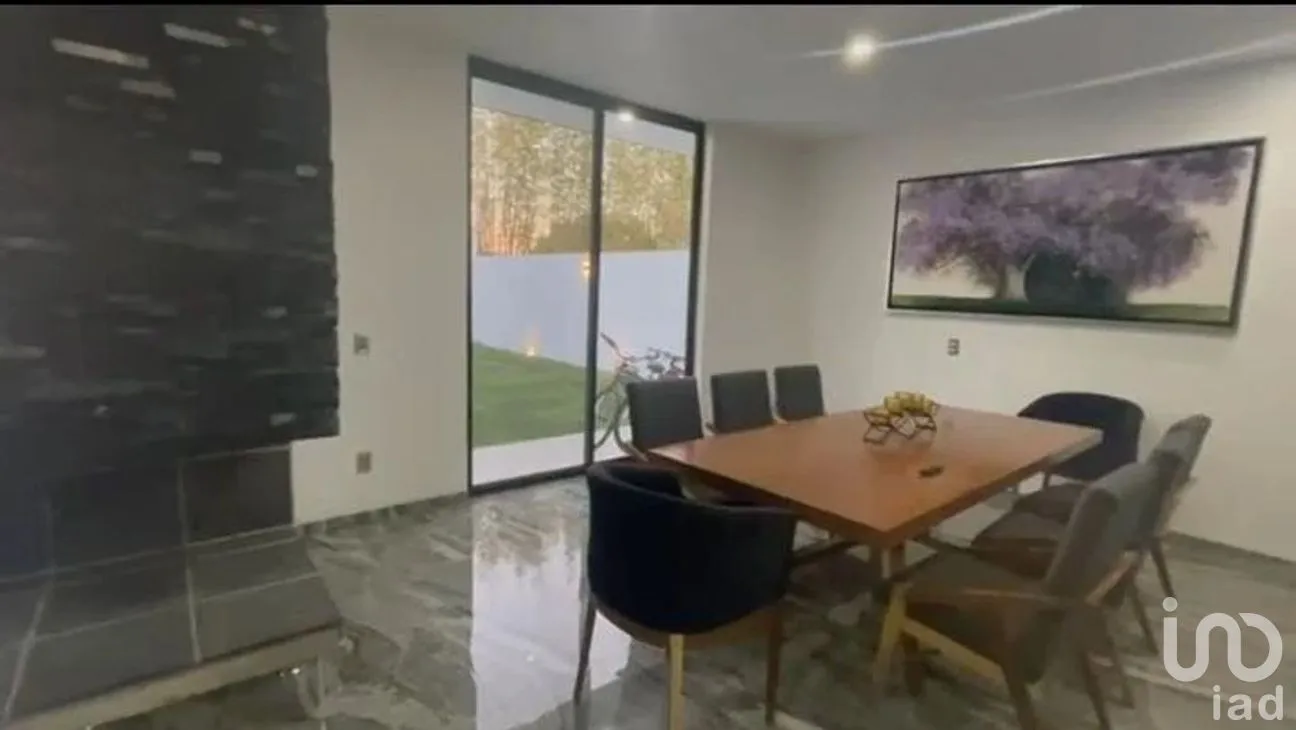 Casa en Venta en Diana Nature Residencial, Zapopan, Jalisco | NEX-271370 | iad México | Foto 3 de 9