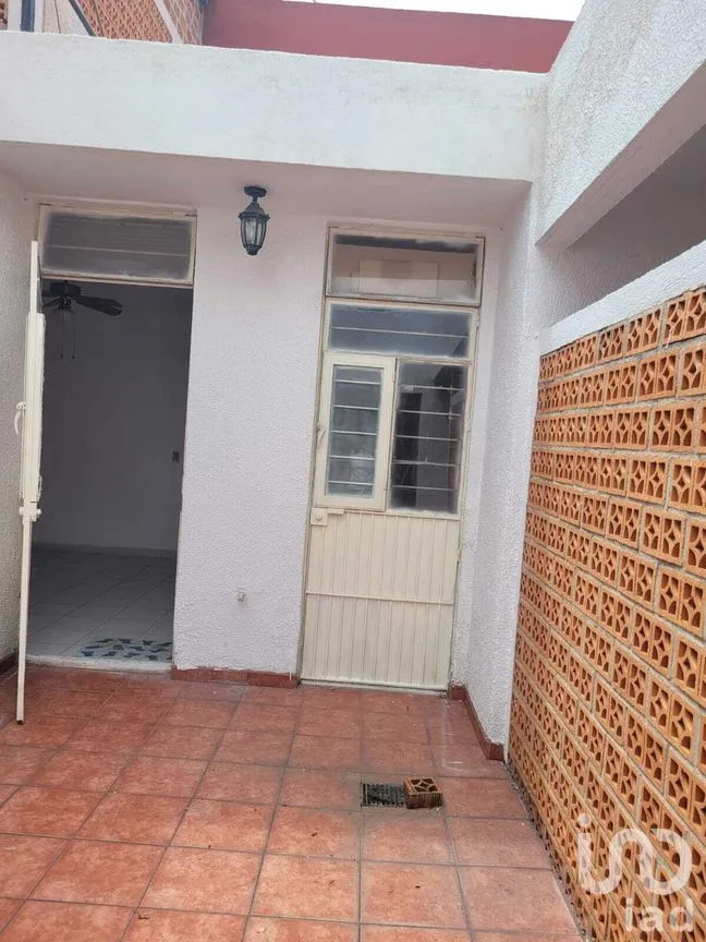 Casa en Venta en Jardines del Country, Guadalajara, Jalisco | NEX-280059 | iad México | Foto 3 de 25