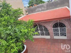 NEX-280059 - Casa en Venta, con 4 recamaras, con 3 baños, con 255 m2 de construcción en Jardines del Country, CP 44210, Jalisco.