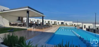 NEX-73237 - Casa en Venta, con 3 recamaras, con 1 baño, con 126 m2 de construcción.