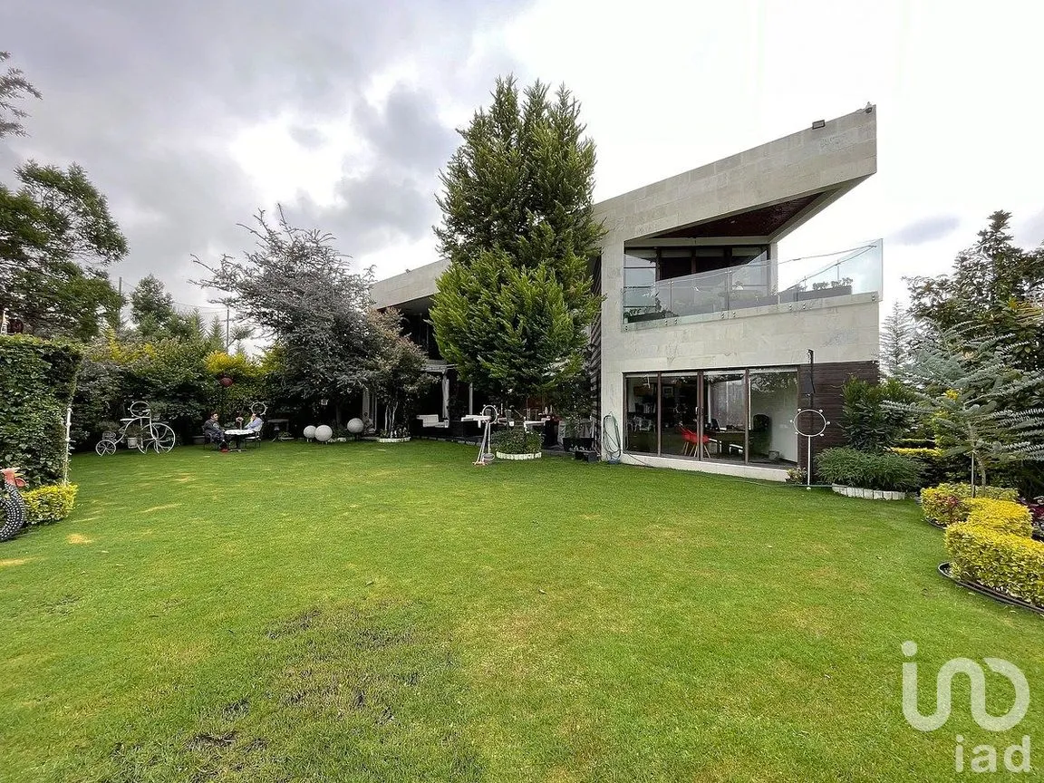 Casa en Venta en Bosque Real, Huixquilucan, Estado de México | NEX-293028 | iad México | Foto 1 de 26
