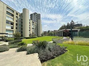 NEX-231754 - Departamento en Renta, con 3 recamaras, con 3 baños, con 228 m2 de construcción en Bosque Real, CP 52774, Estado De México.