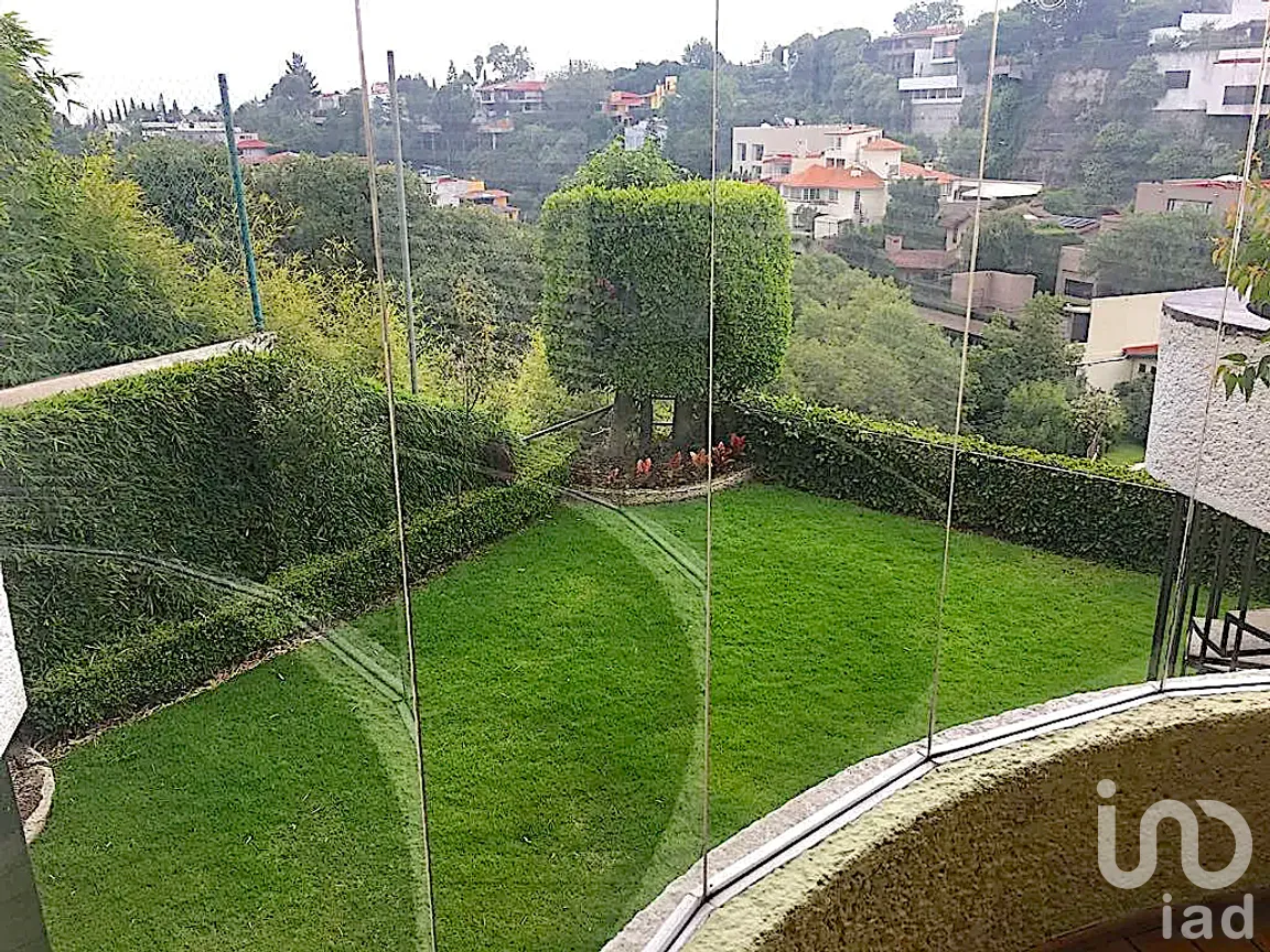 Casa en Venta en Bosque de las Lomas, Miguel Hidalgo, Ciudad de México | NEX-280681 | iad México | Foto 2 de 42