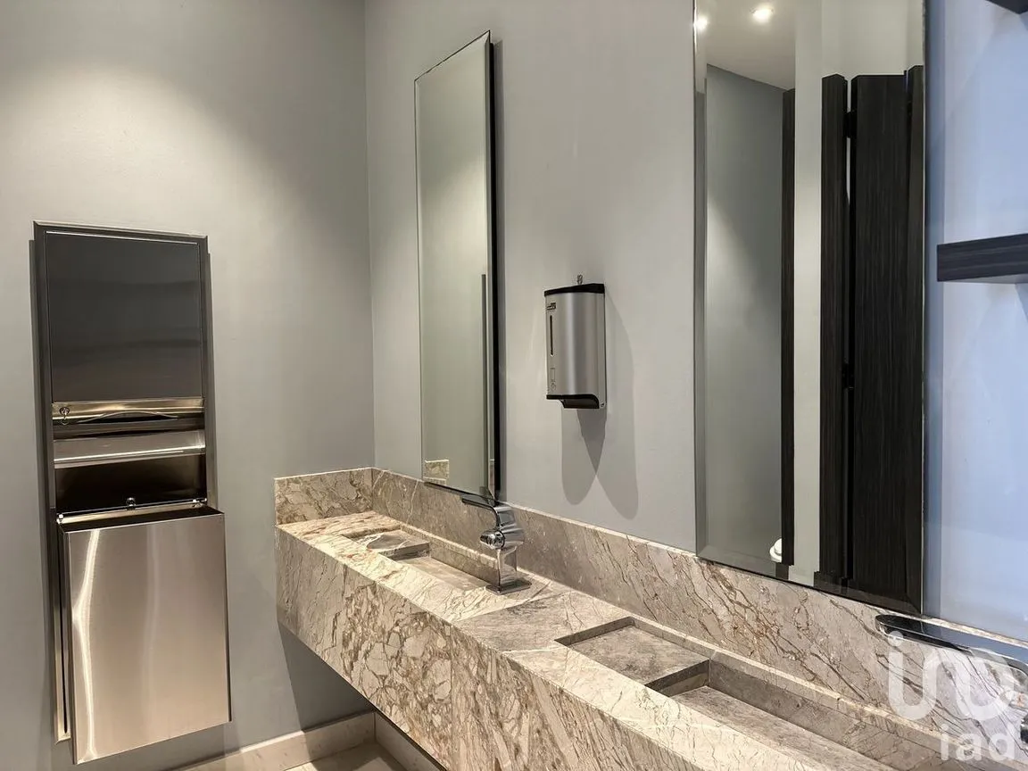 Oficina en Venta en Santa Fe Cuajimalpa, Cuajimalpa de Morelos, Ciudad de México | NEX-280696 | iad México | Foto 27 de 31