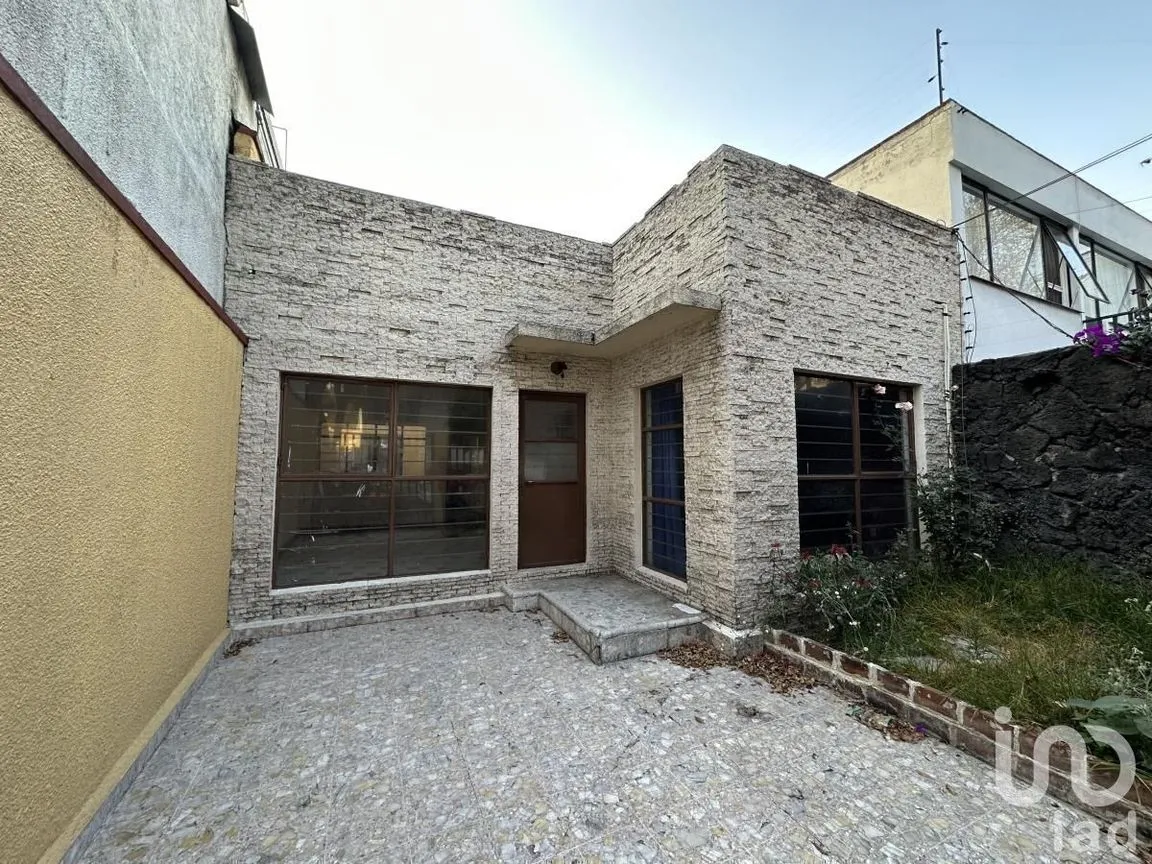 Casa en Venta en Churubusco Country Club, Coyoacán, Ciudad de México | NEX-230225 | iad México | Foto 1 de 28