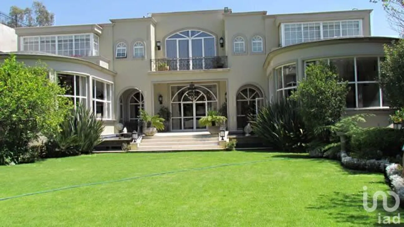 Casa en Venta en Jardines del Pedregal, Álvaro Obregón, Ciudad de México | NEX-232123 | iad México | Foto 1 de 19